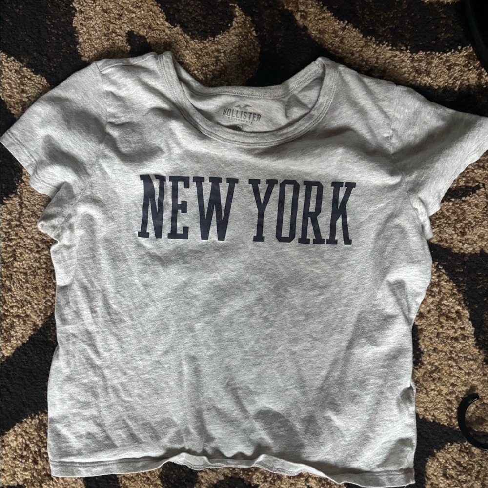 Hollister Light Gray 'New York' Tee